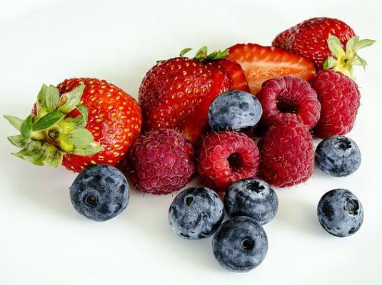 Erdbeere Himbeere Blaubeere
